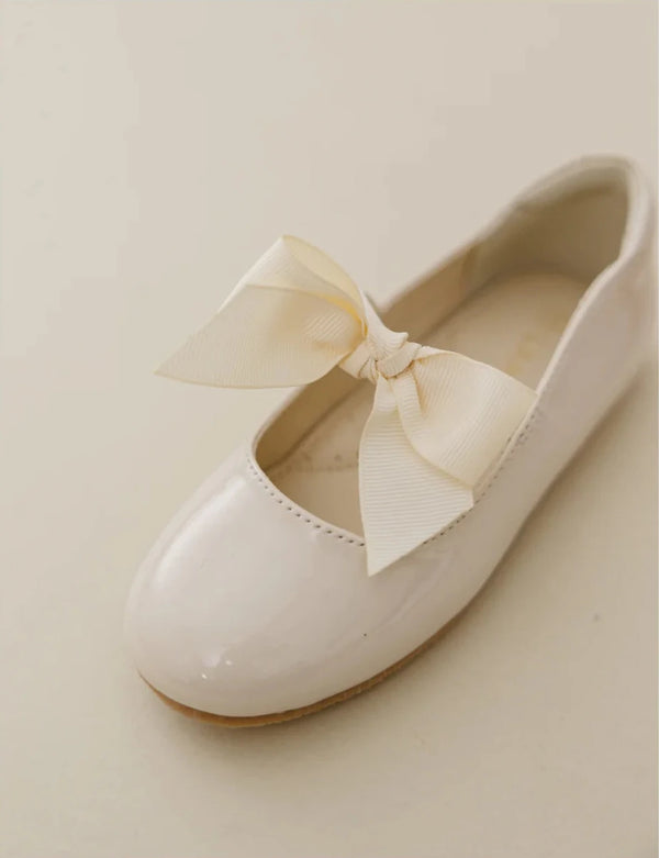 Amelia Bow Flat- Patent Cream